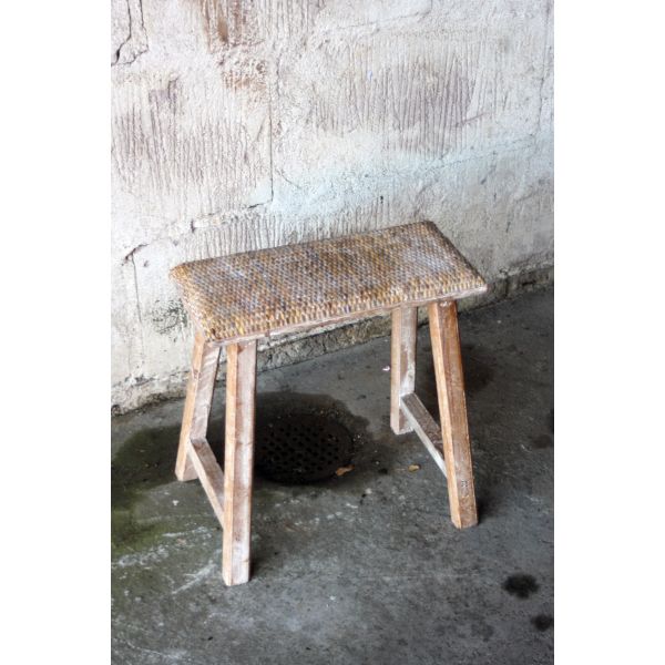 Pall/sidobord trä/rotting