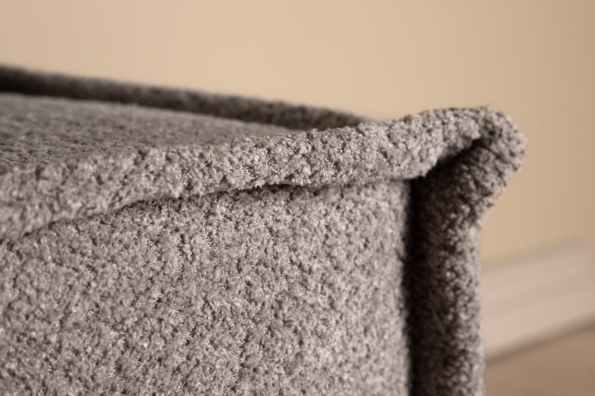 Castine Puff 40 x 38 x 40 Ljusgrå