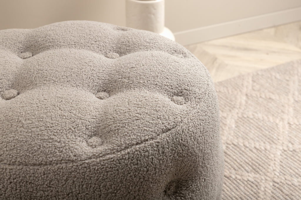 Benjamin Puff ⌀55 ⌀55 Greige