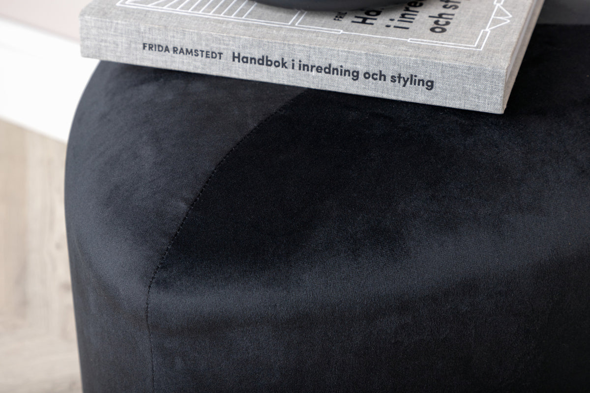 Peg Puff ⌀46 ⌀46 Svart