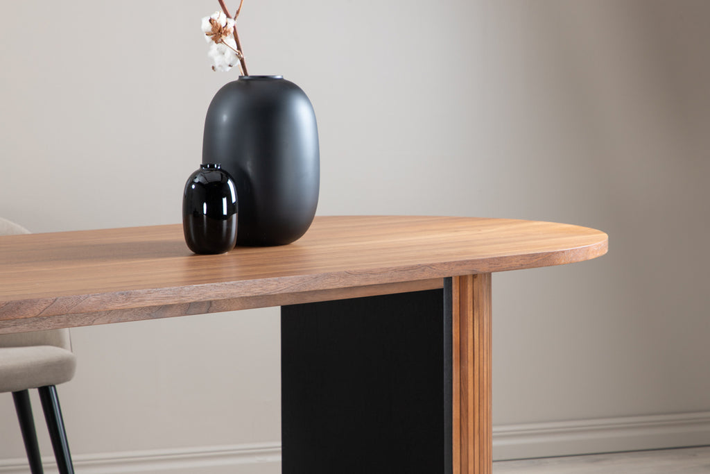 Bianca Ovala Matbord 200 x 90 Valnöt