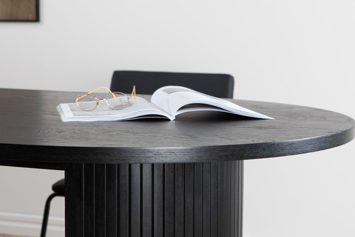 Bianca Ovala Matbord 200 x 90 Svart