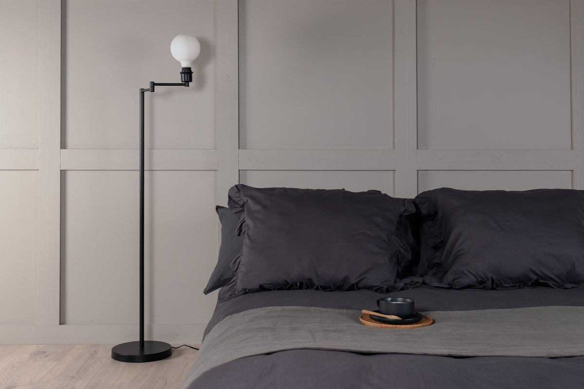 Virro Golvlampor Svart