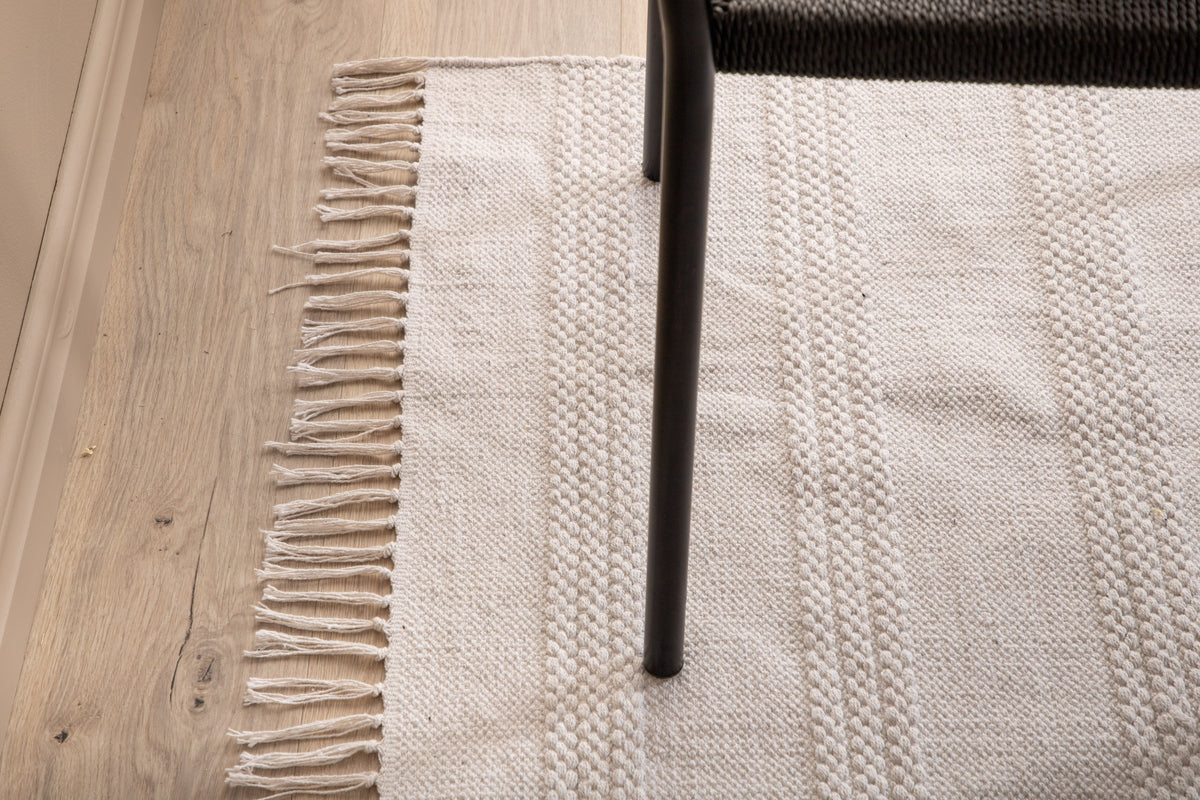 Nico Rektangulära Mattor 230 x 160 Off-white