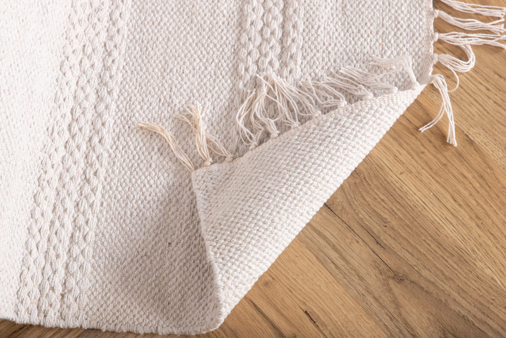 Nico Rektangulära Mattor 250 x 80 Off-white