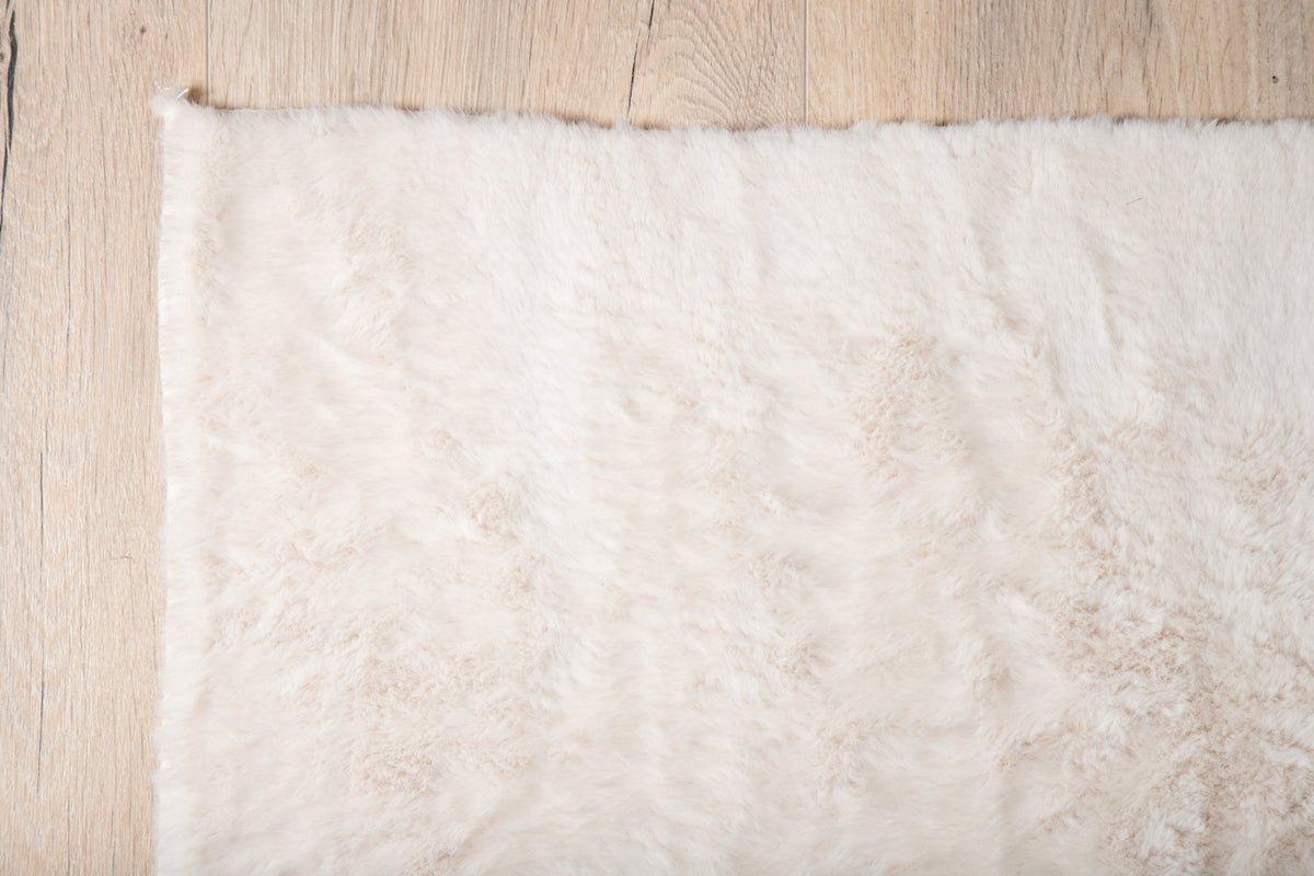 Nina Rektangulära Mattor 230 x 160 Vit