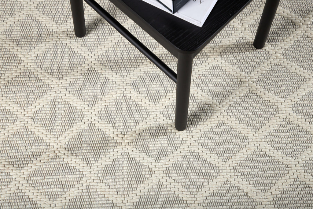 Cloudy Rektangulära Mattor 300 x 200 Off-white