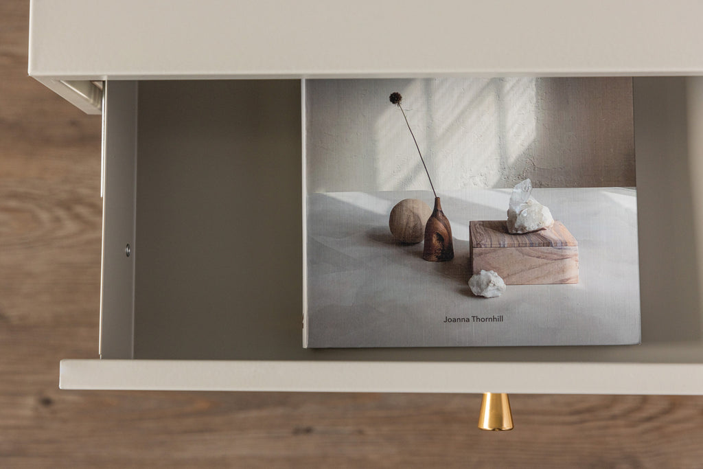 Bakal Sängbord 43 x 41 Beige