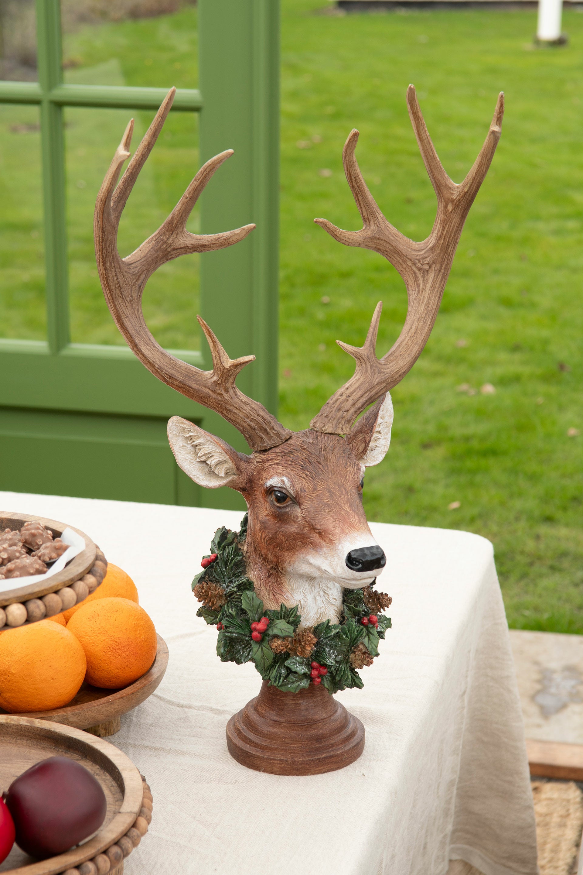 Hjort Med Krans Poly