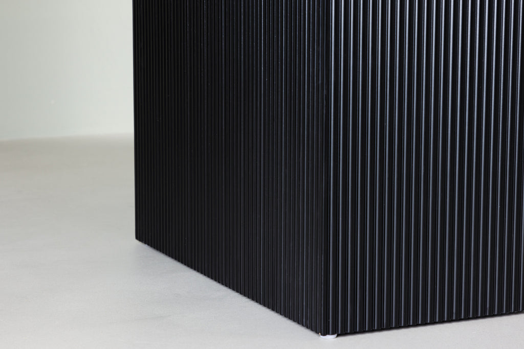 Matilda Runda Matbord ⌀130 Svart