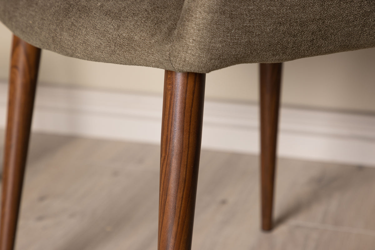 Tomorrow Matstolar 2-pack Brun