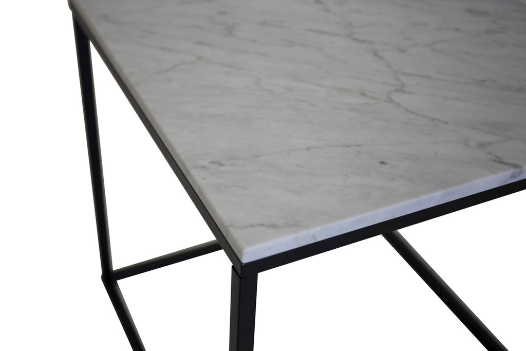 Estelle Sidobord 50 x 50 Svart