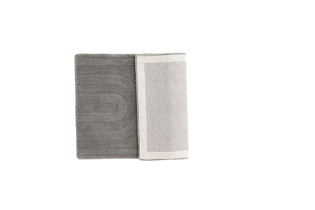 Nora Rektangulära Mattor 80 x 50 Silver