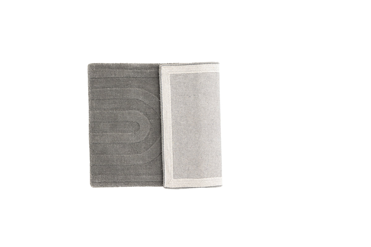 Nora Rektangulära Mattor 80 x 50 Silver