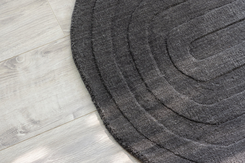 Nora Ovala Mattor 80 x 50 Svart