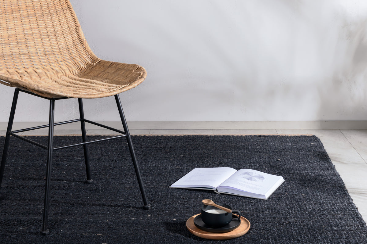 Kali Rektangulära Mattor 240 x 170 Svart