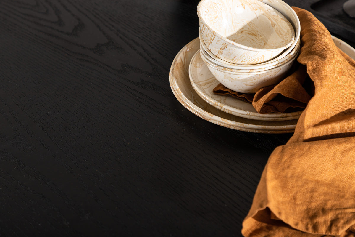 Olivia Runda Matbord ⌀110 Svart