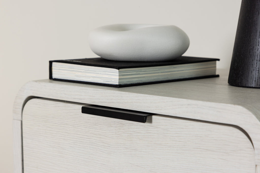 Lyngdal Sidobord 40 x 30 Vitputsad