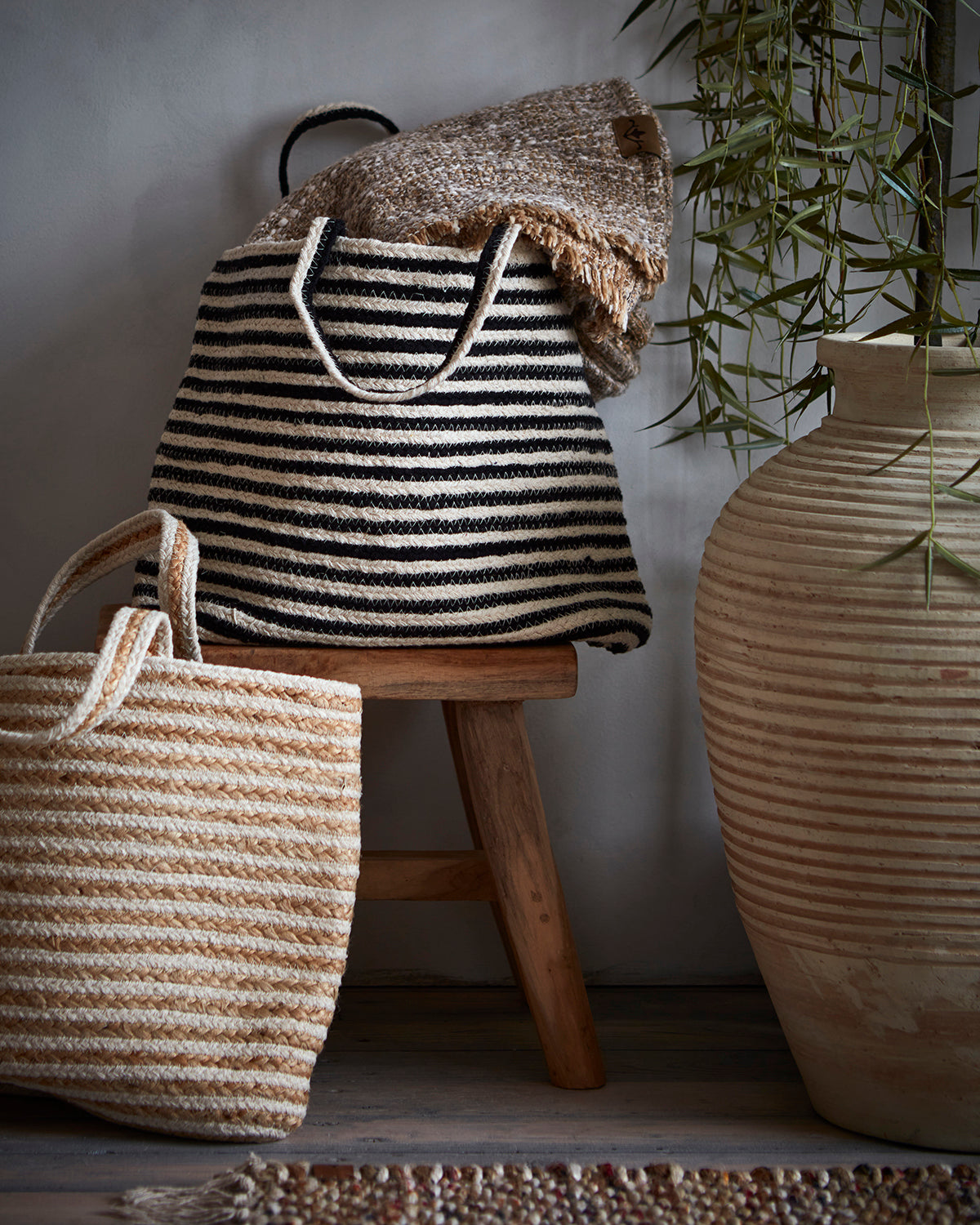 NINA Filt, Svart/beige