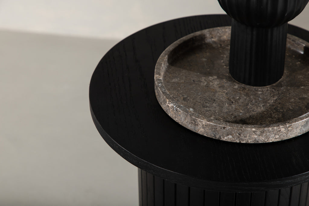 Bianca Sidobord ⌀40 Svart