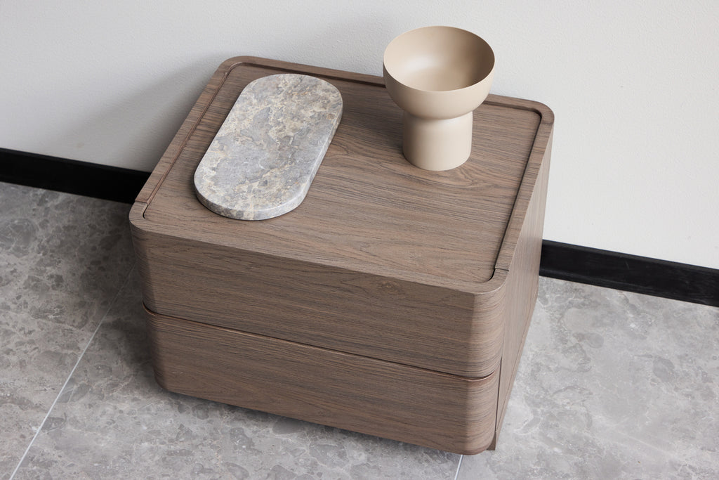 Noble Byrå 40 x 50 x 36