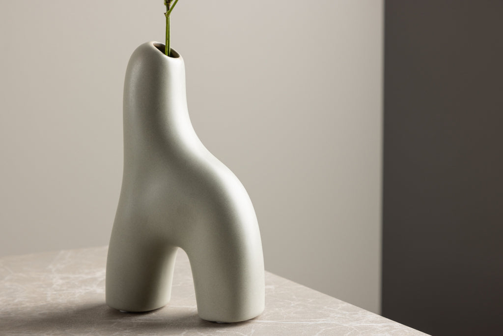 Aya Vaser 5 x 16 x 10 Ljusgrå