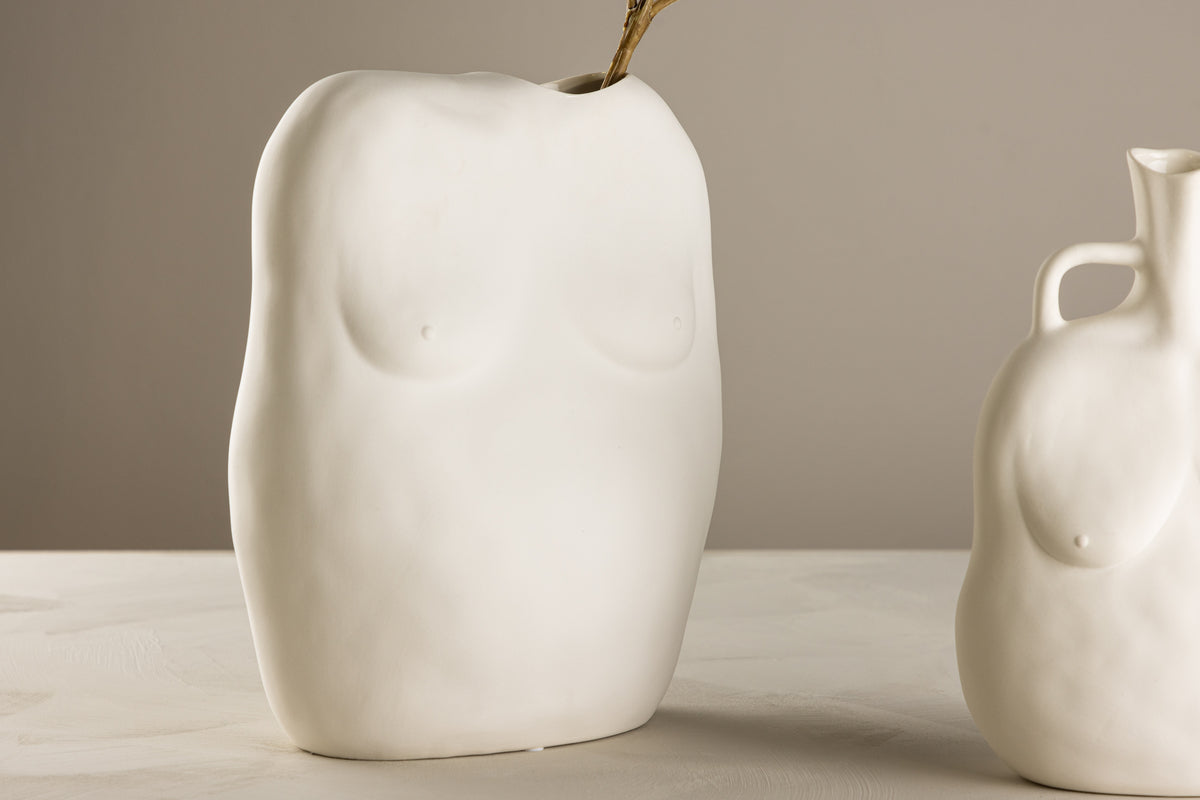 Romie Vaser 28 x 24 x 14 Off-white