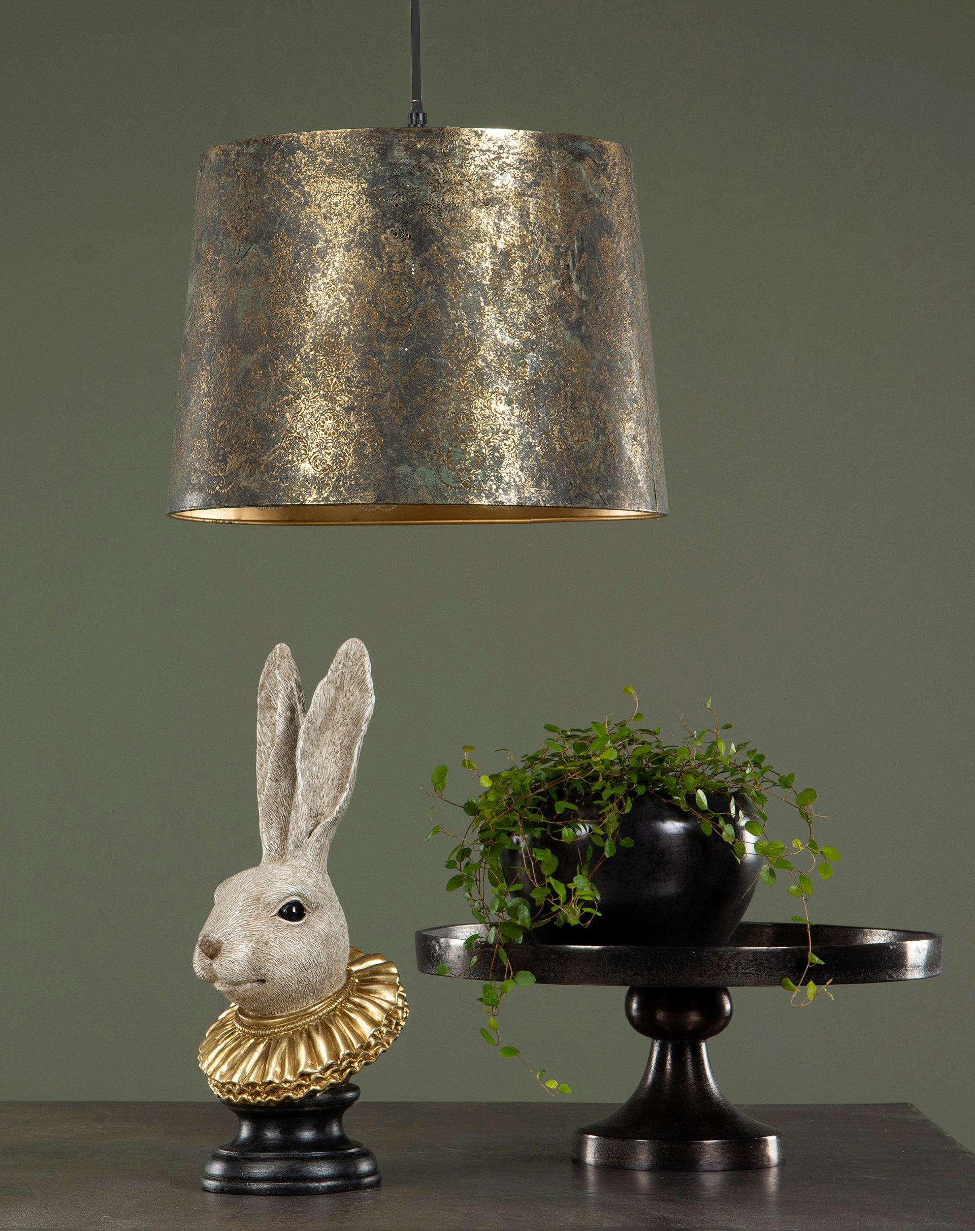 Taklampa Barock Svart/G Patina