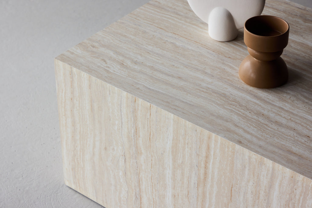 York Soffbord 80 x 60 Beige