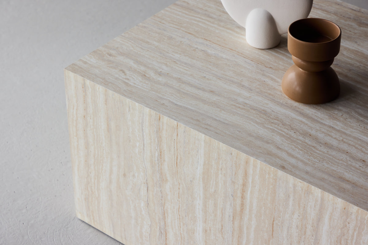 York Soffbord 80 x 60 Beige