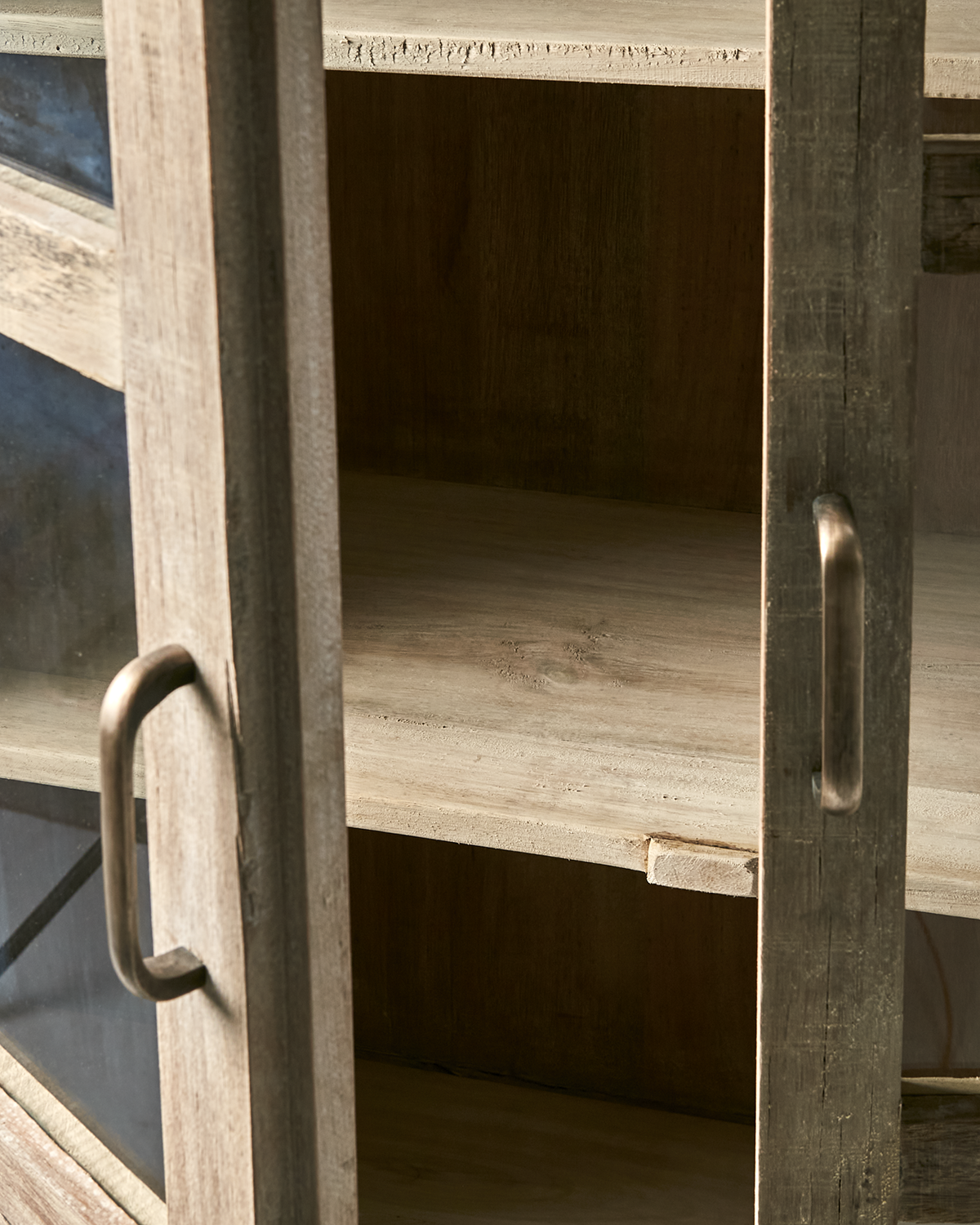 RIKO Vitrinskåp, Natur