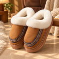 Plyschtofflor med broderi – bild 8