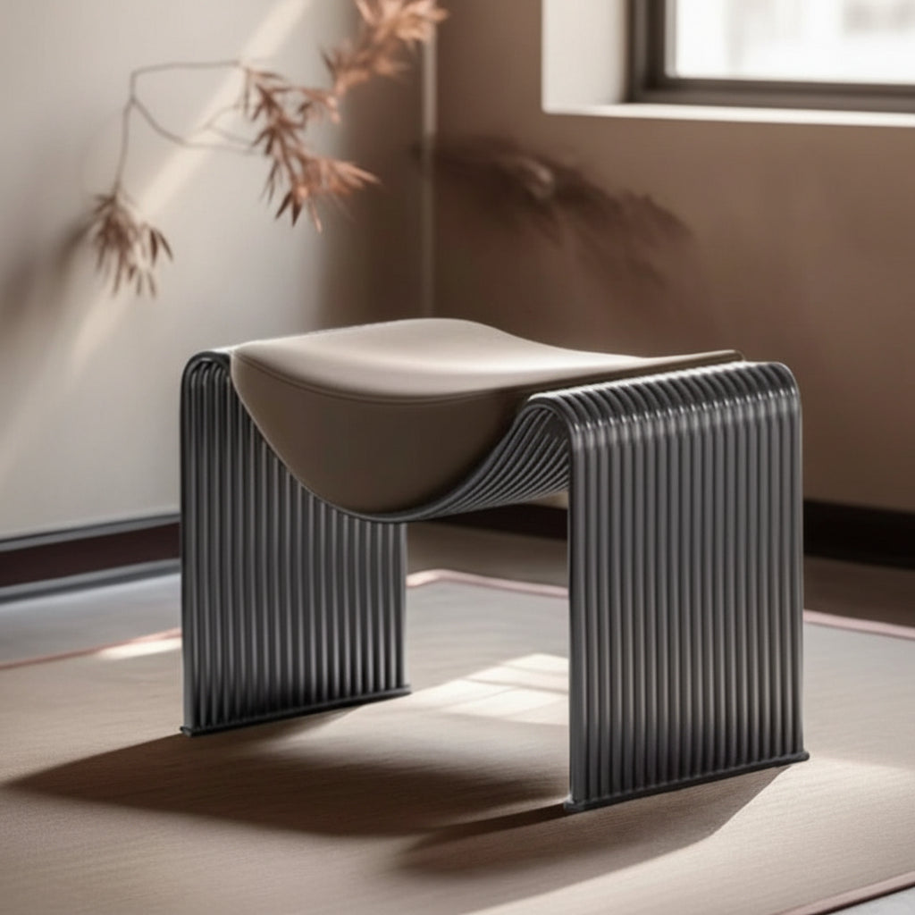 Lyxig Sittpall – Dekorativa Metallben
