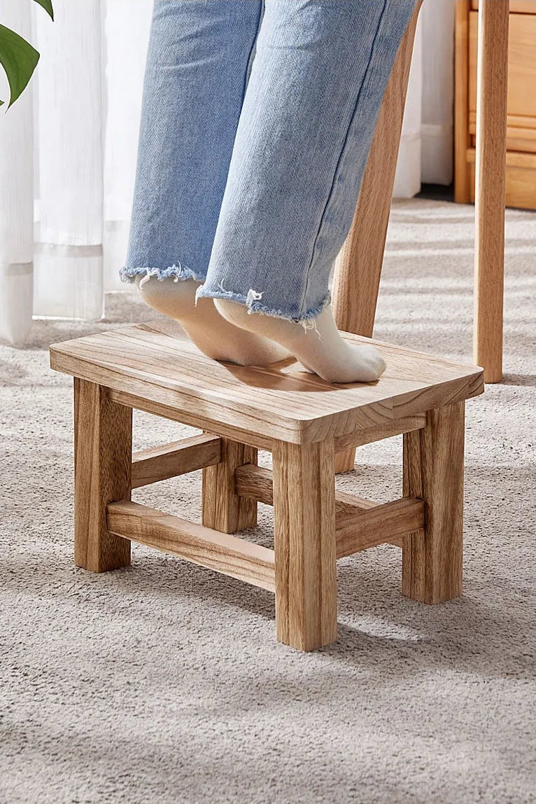 Liten Träpall – Minimalistisk Skopall