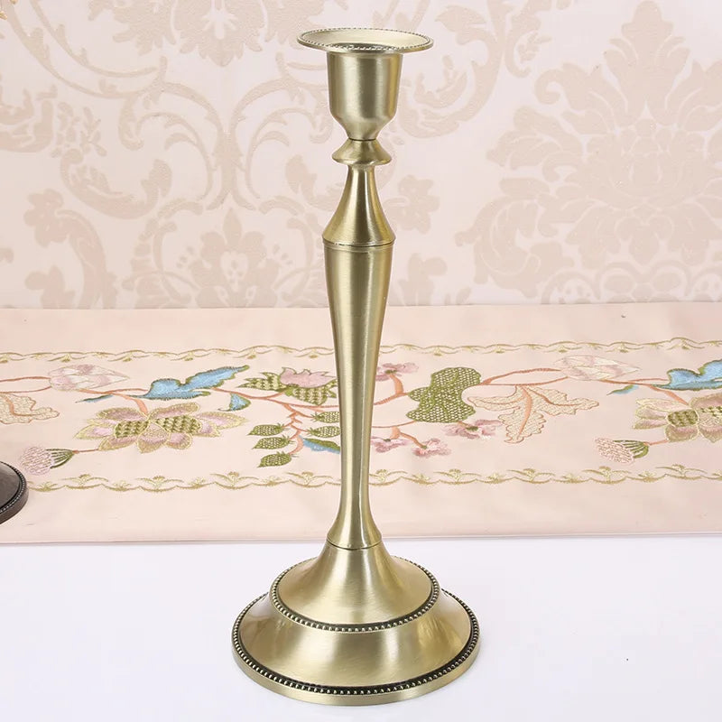 Lång Retro Metallljusstake 1/3-Arm – Målade Middag & Hemdekor