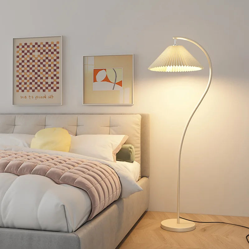 Lyxig Designer Golvlampa – Vardagsrum & Sovrum Läsning