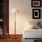 Mid-Century Wabi-Sabi Metallgolvlampa – Lyxig Stämning