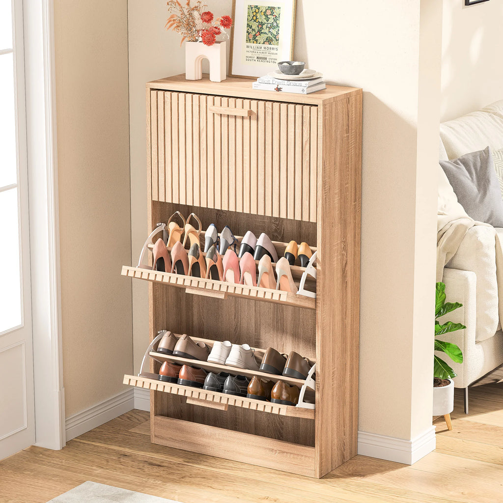 Fangange Rattan Skoskåp Smal – 3 Snedda Dörrar Trägriphandtag Andningsbara Paneler