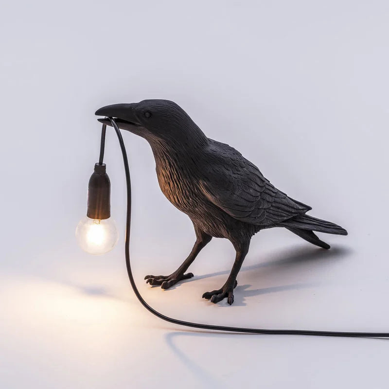 Lyckofågel Bordslampa Resin – Modern Animal Design