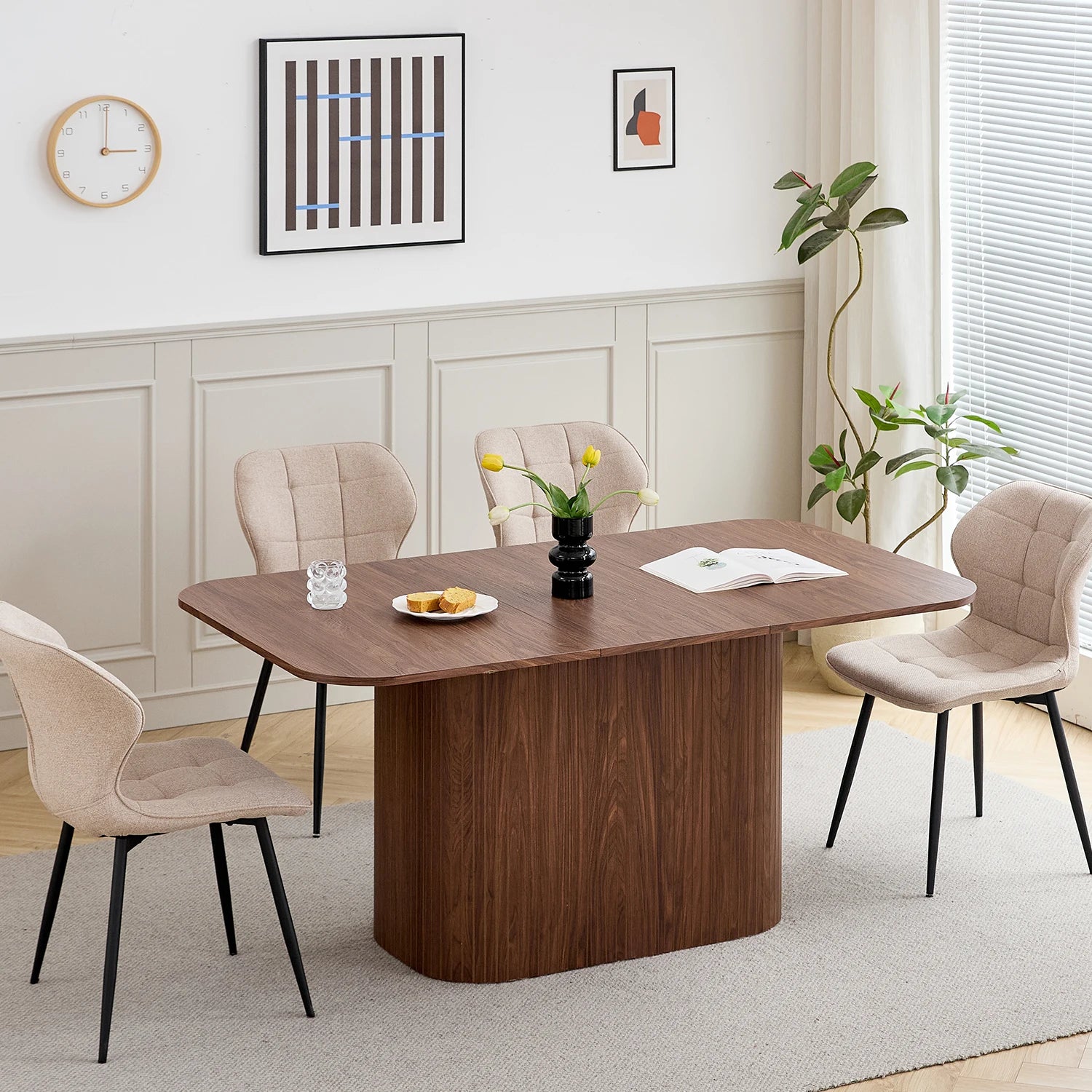 Matbord Nordisk Massivt Trä – 4-6 Pers