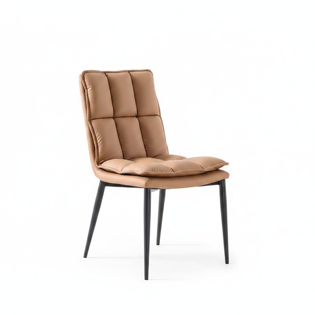 Designmatstol – Stoppad Lyxstol i Metall