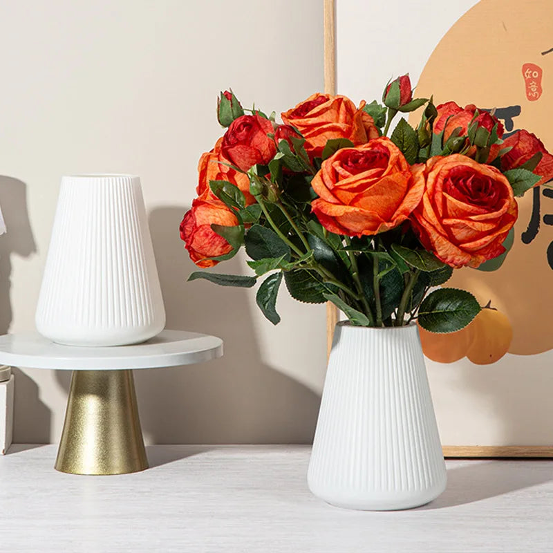 Nordisk Plastvas Dekorativ – Blomsterarrangemang & Heminredning