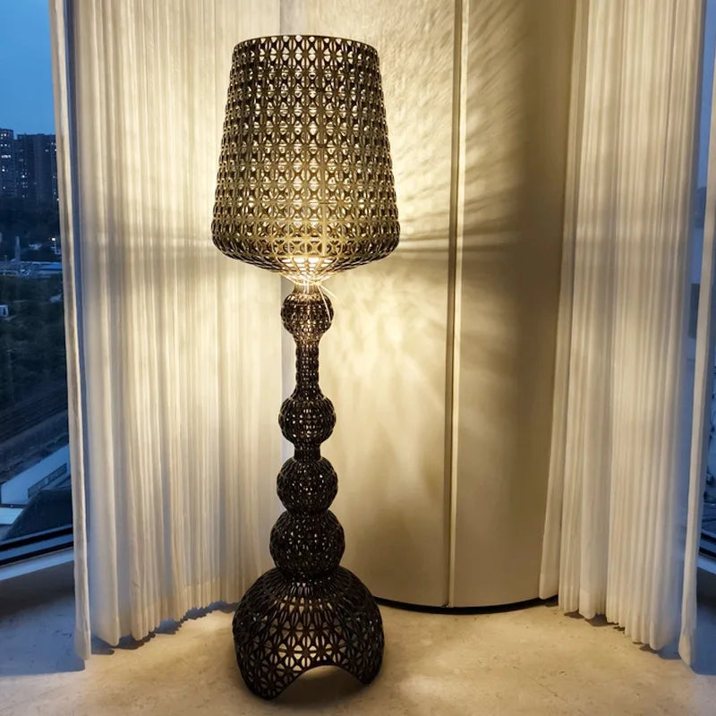 Nordisk Designer Golvlampa – Utställning, Villa & Vardagsrum