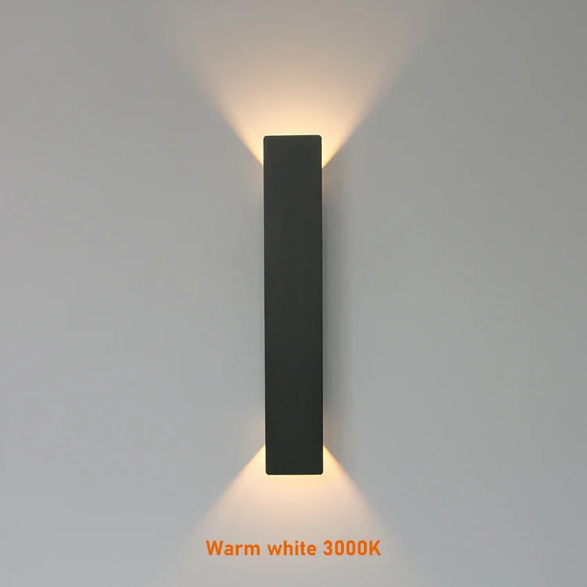 Utomhus LED Vägglampa IP65 – Svart & Vit Aluminium
