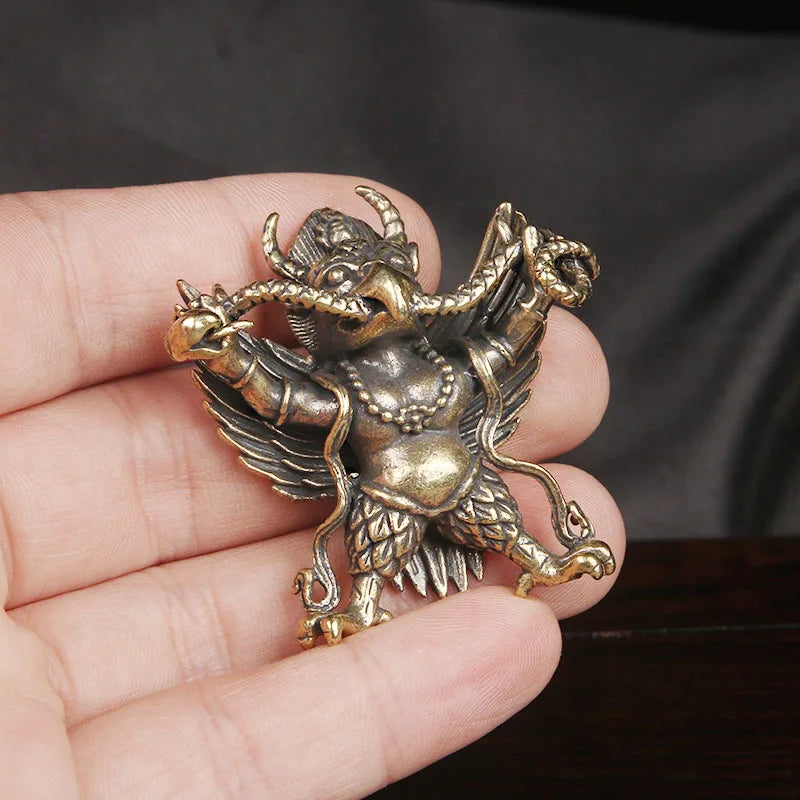 Mässing Garuda Dapeng Fågelnyckelring – Tibetansk Stil Personlig Hängdekor