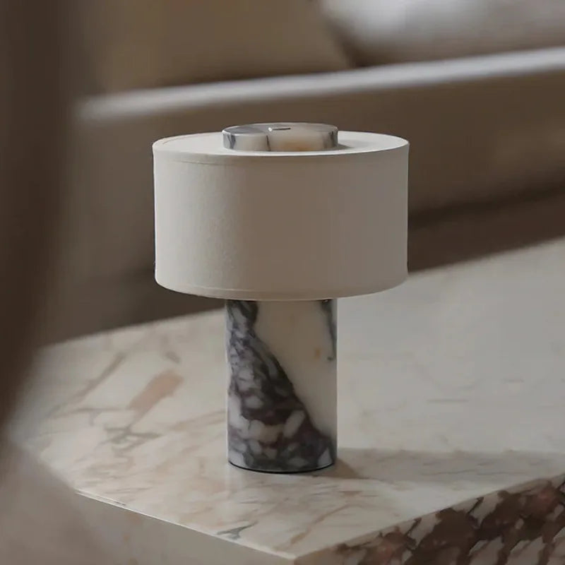 Marmor Bordslampa Touch – Cylinder Vittyg