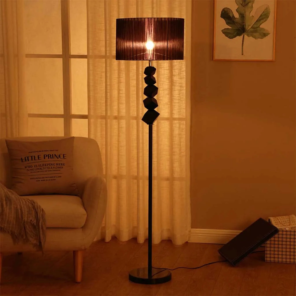 Lyxig Kristall Golvlampa Svart – Modern LED Atmosfärisk Sovrum