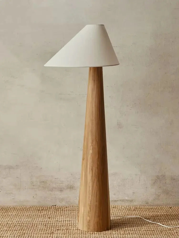 Konisk Trä Golvlampa Wabi-Sabi – Vit Tyg Vardagsrum