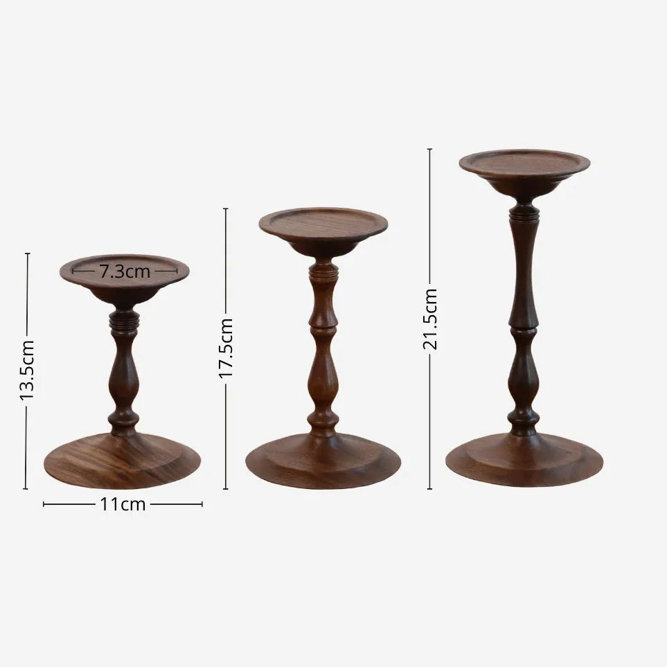 Vintage Valnöt Träljusstake Hög – Elegant Hemdekor Bröllop & Festival