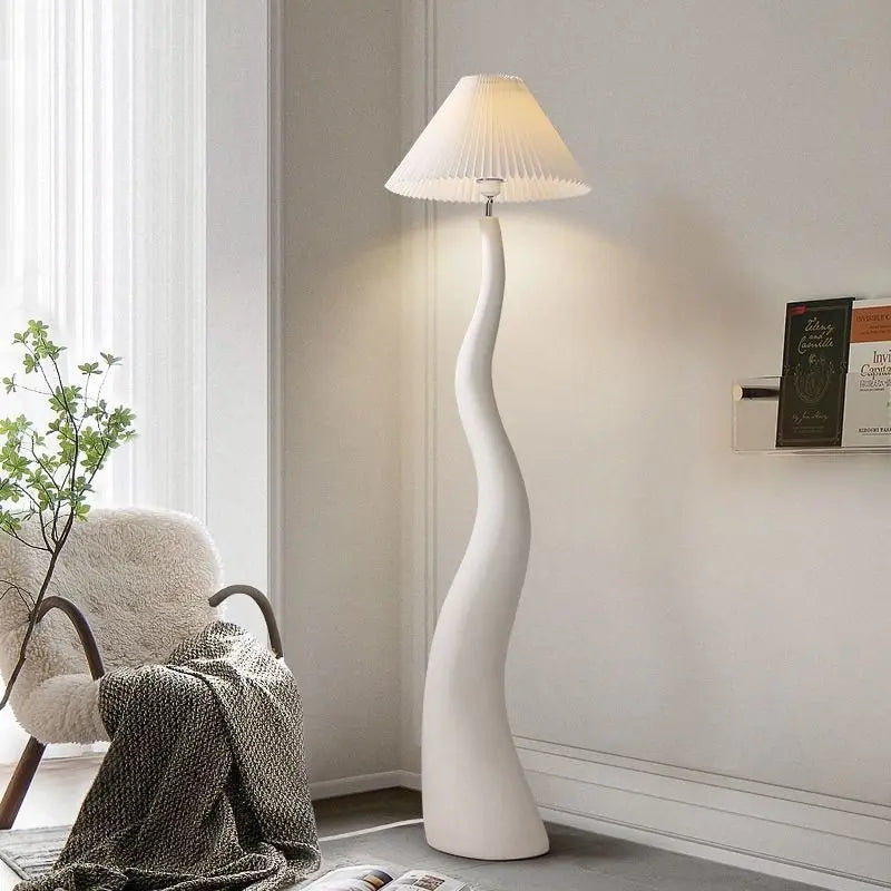 Modern Minimalist Plisserad Golvlampa – Sovrum, Studierum & Soffa